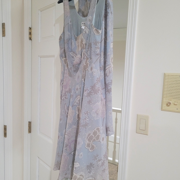 Gala 100% Silk Sundress with scarf - Picture 2 of 7